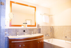 Room Pictures_Room_NAP EZ_2