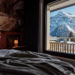 Photo of Double room, shower, toilet, facing the mountains