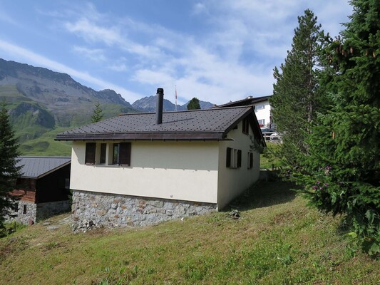 Ferienwohnung-Chalet-Bergblick-Arosa-15