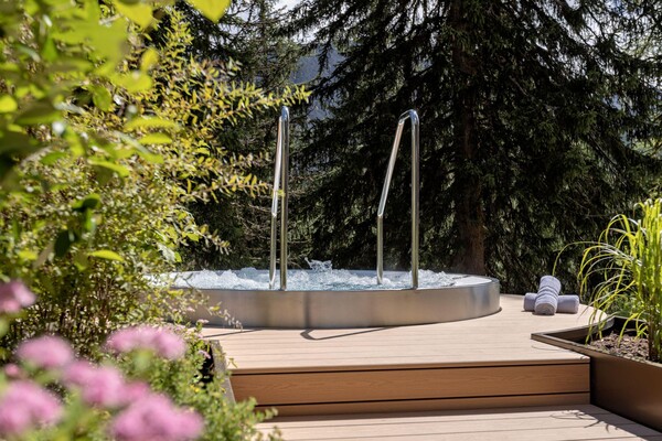 Aussen Whirlpool