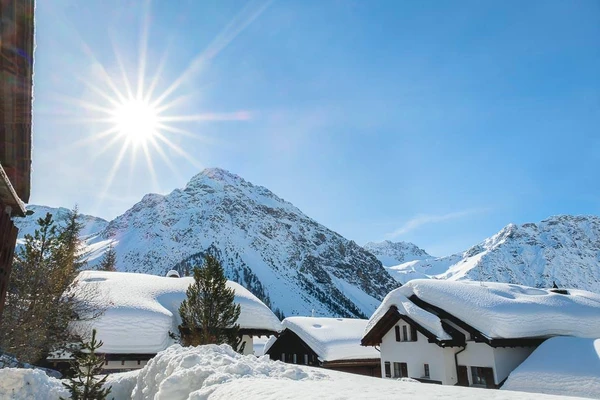 Ferienwohnung Casa Jacuzzi in Arosa | © Arosaexklusiv