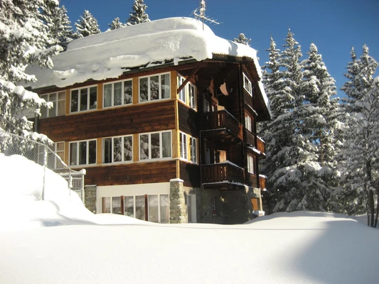 Chalet Suveran Winter