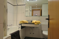 Ferienwohnung-Zentrum-Obersee-4C-Arosa-13