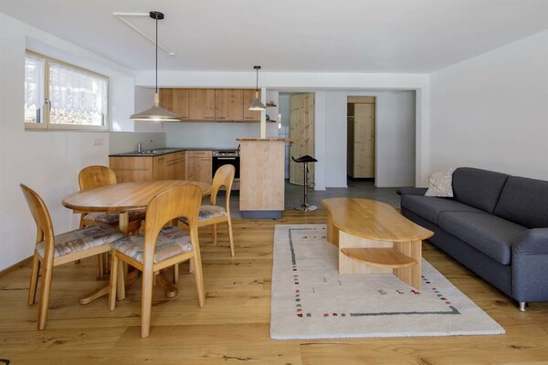 Wohnesszimmer Erlenstube EG