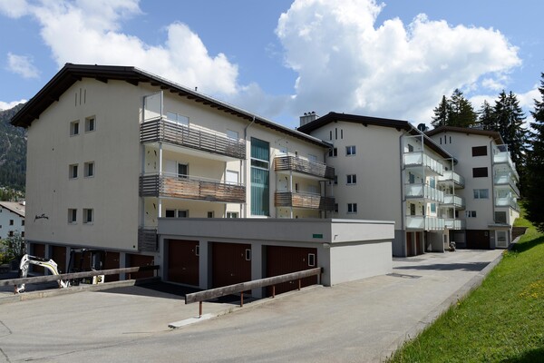 Haus Montana  Westseite