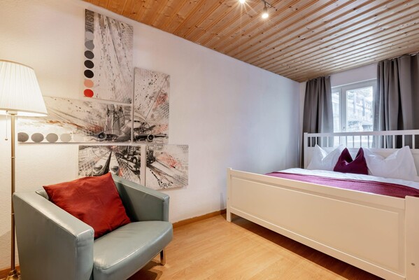 Schlafzimmer 2