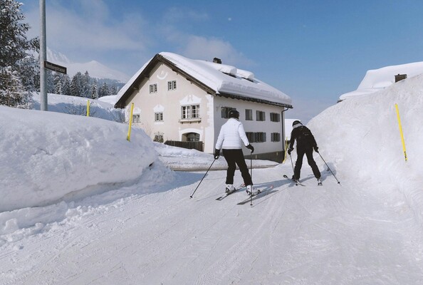 Ferienwohnung_Stüva_Curuna_Parpan_Wi_L1000187bk4