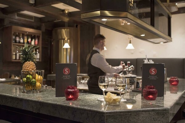 Bar - Sunstar Hotel Arosa | © Sunstar Hotel Arosa