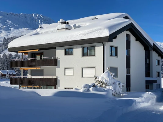 Hausansicht Winter