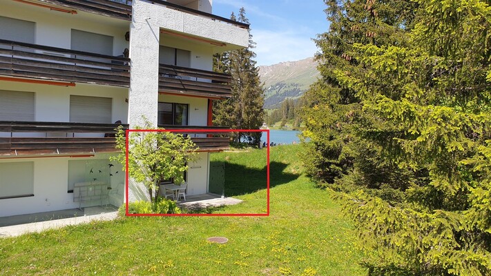 Ferienwohnung Seegarten Aussenansicht mit See Somm