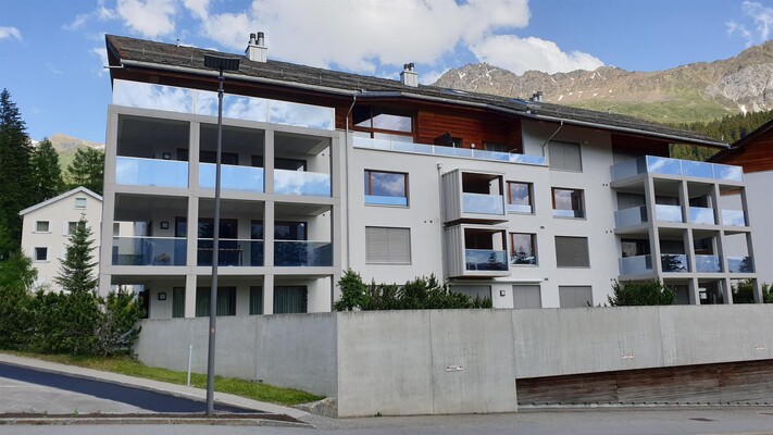 3.5 Zimmer Whg. Valbella aussen